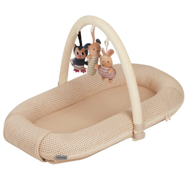 Babynest med Lekbåge Beige